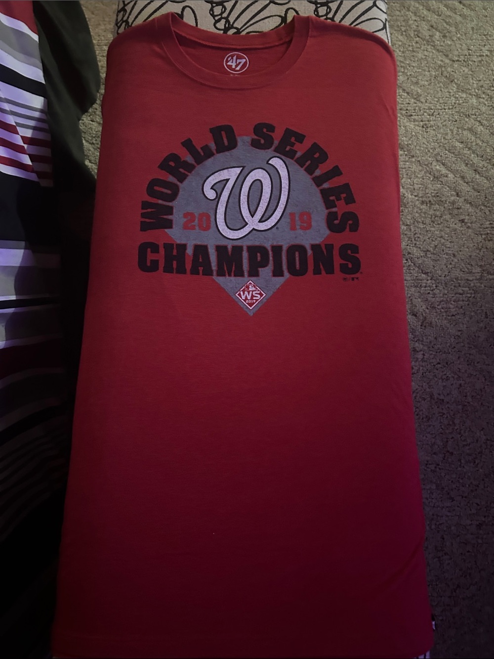 47 Red 'World Series Champions' Graphic Tee 2019 unisex